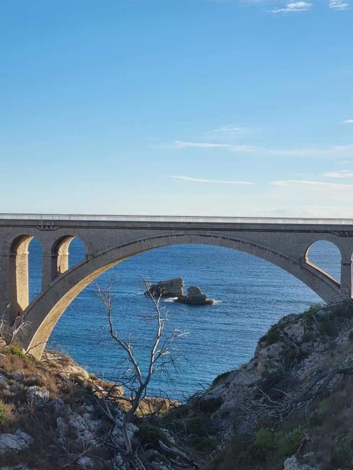Villa Calanques アンシュエス・ラ・ルドンヌ 部屋 写真