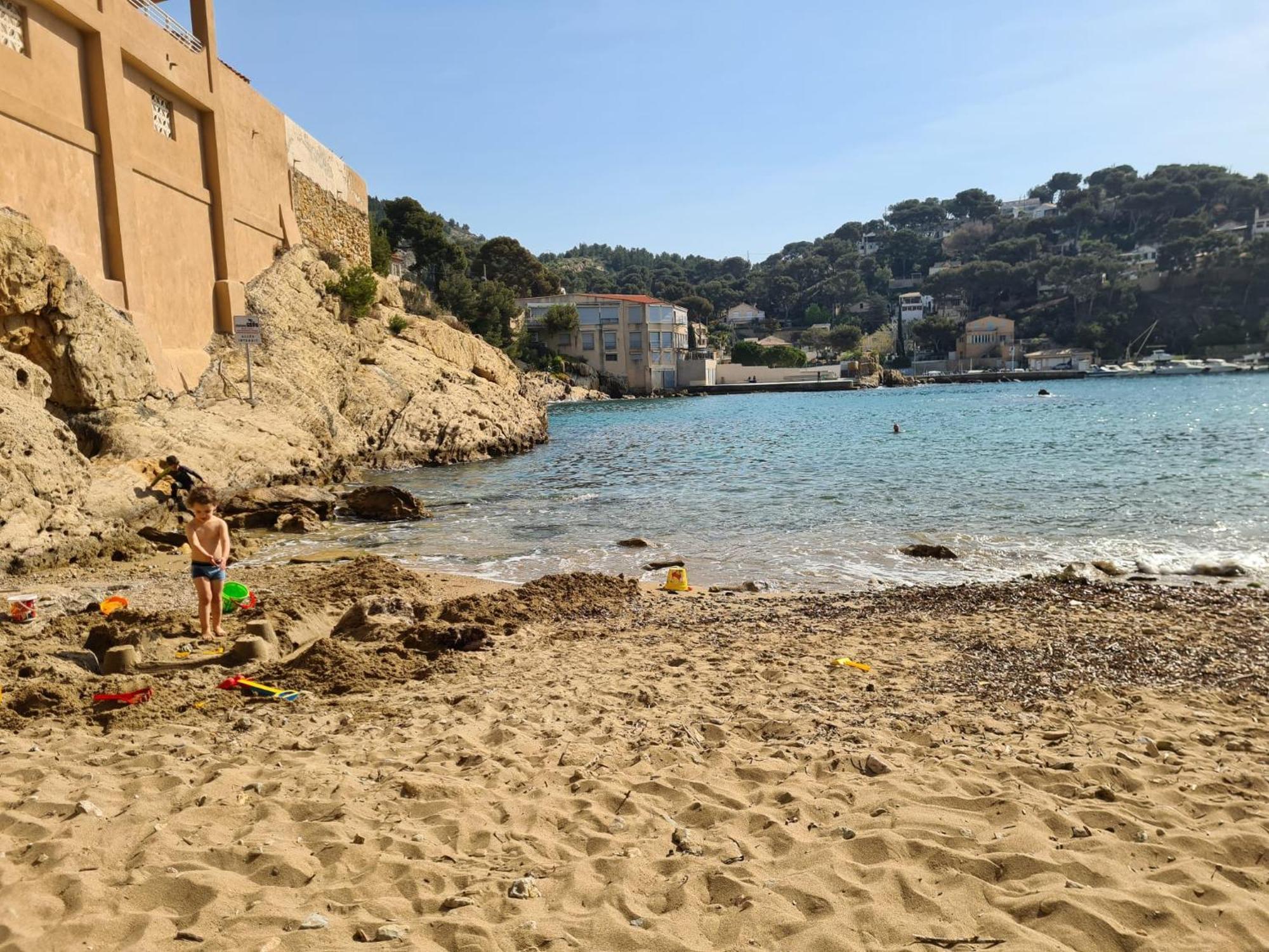 Villa Calanques アンシュエス・ラ・ルドンヌ 部屋 写真
